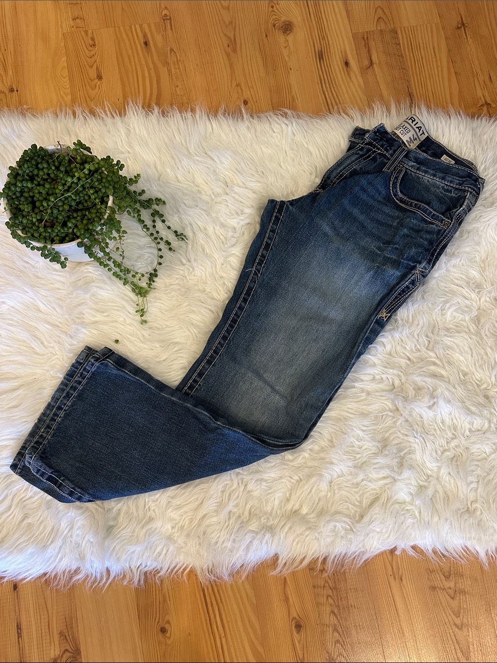 Men’s ariat M4 30x30 jeans. Small flaw pictured